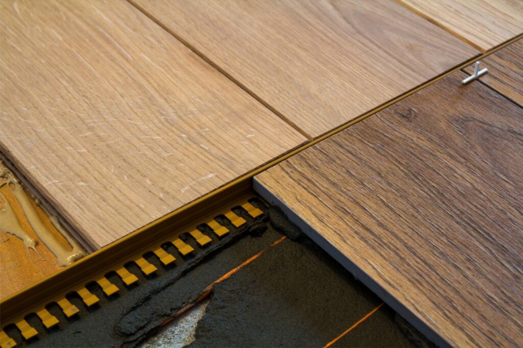Grosor del suelo laminado